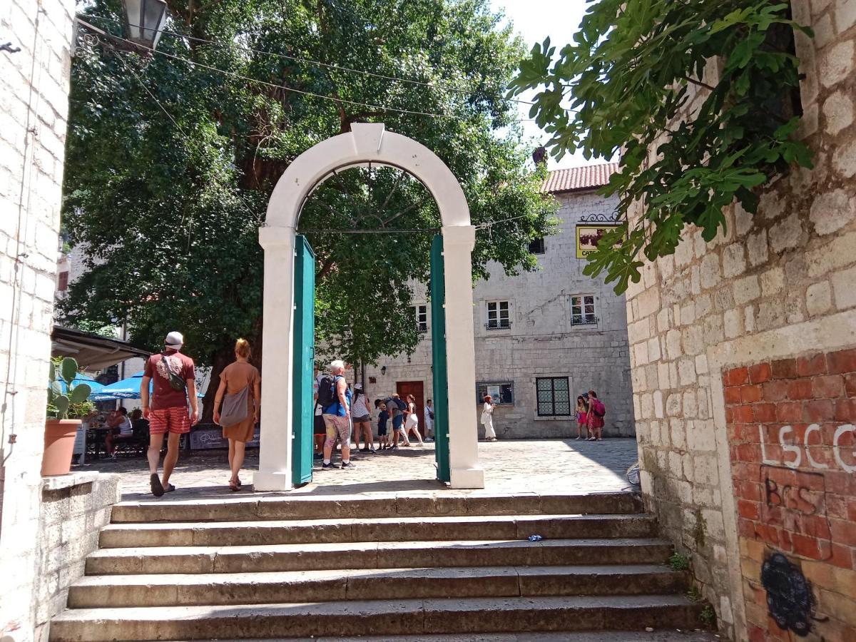 Centar Starog Grada Kotor Exterior foto